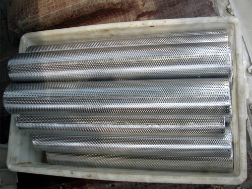 冲孔网做为过滤管的应用